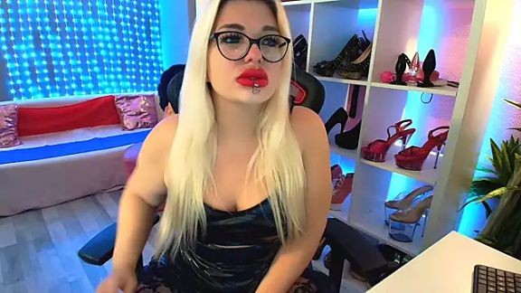 MariellaSun_