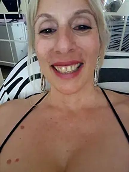 Ina_HotX