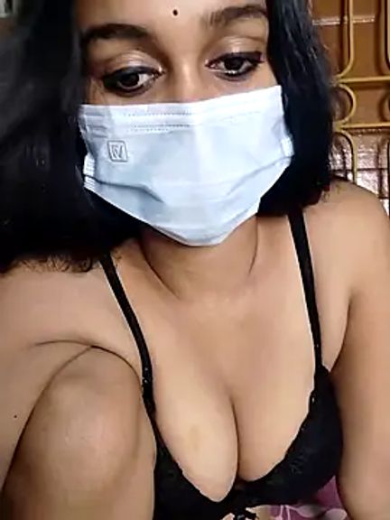 Cute-Janvi-5