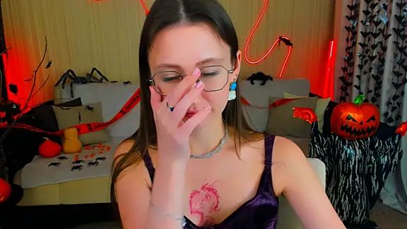 YourLovellyStory