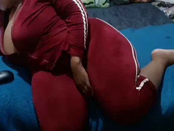 BUSTYDEE