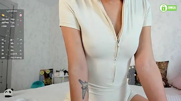 pretty_yong_cat