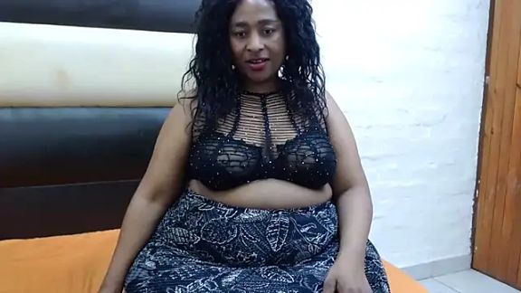 AFRICANBOOTYLICIOUSxxx