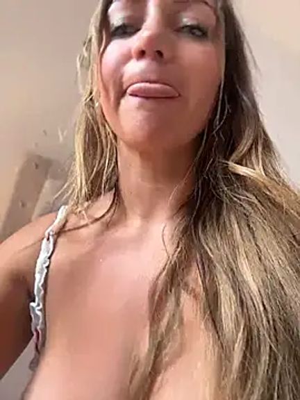 Nina_velvet01