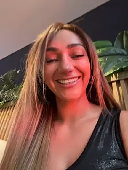 Nina_velvet01