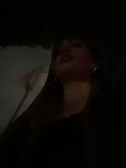 Nina_velvet01