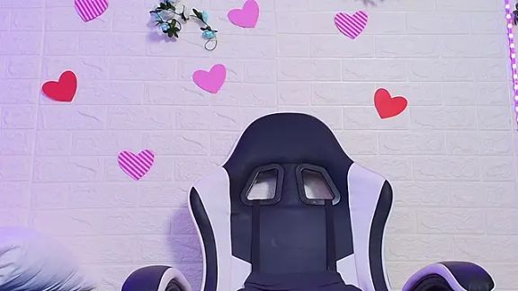 naomi_diamond_