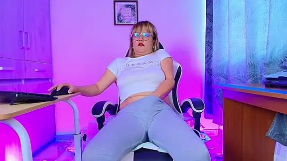 naomi_diamond_