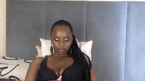 Jah-Queen
