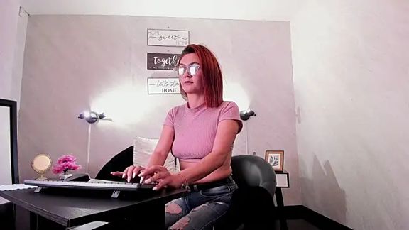 Megan_Bons