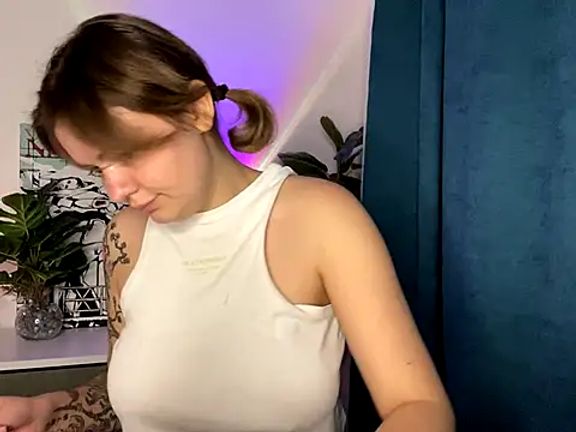 MoonIvy_
