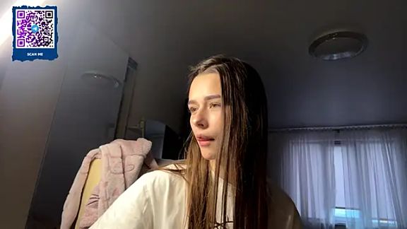 Molly_Akolly