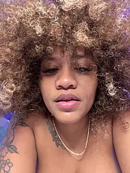 riri_brunnete
