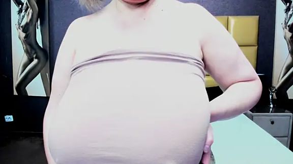 KiraLeila