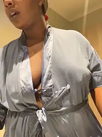 Thicke_phatass_dee