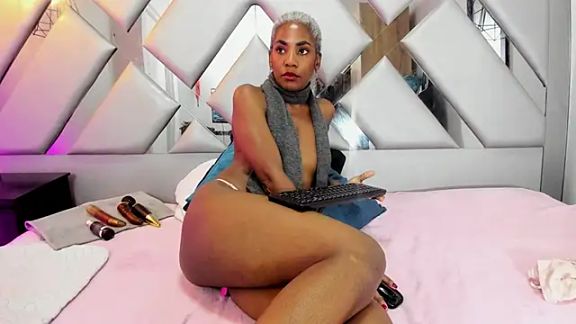 Lorenn_Hill