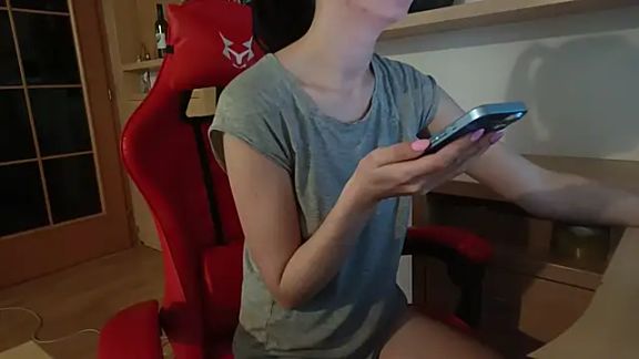 Veronique_Valentine