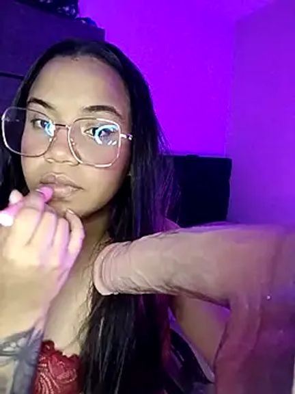 leila_22