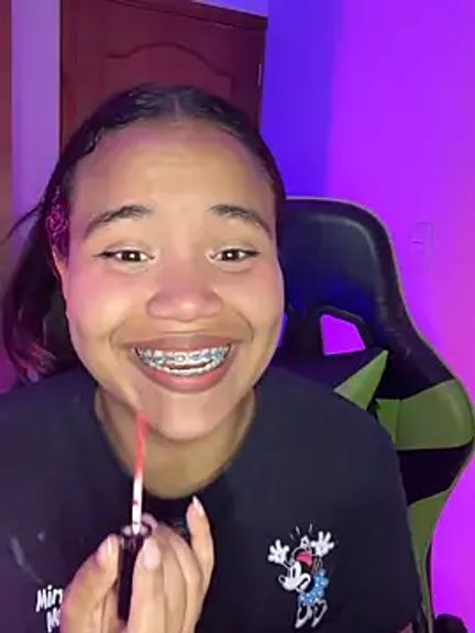leila_22