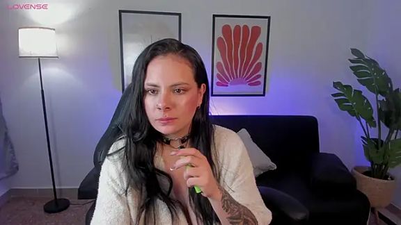 angelica_cross_