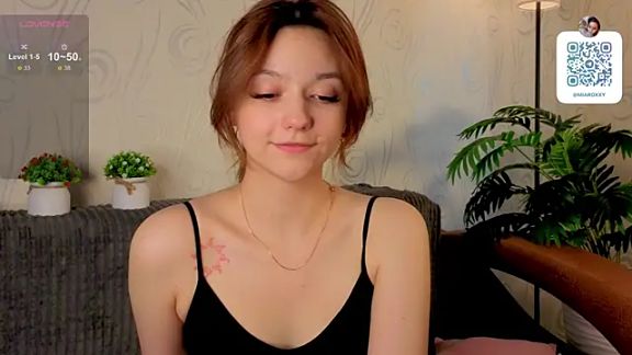 MiaSkyKiss
