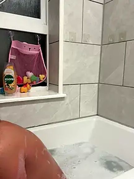 JustYourNormalCouple