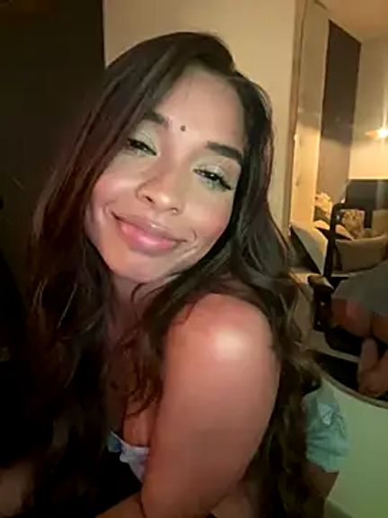 AnnyVega_