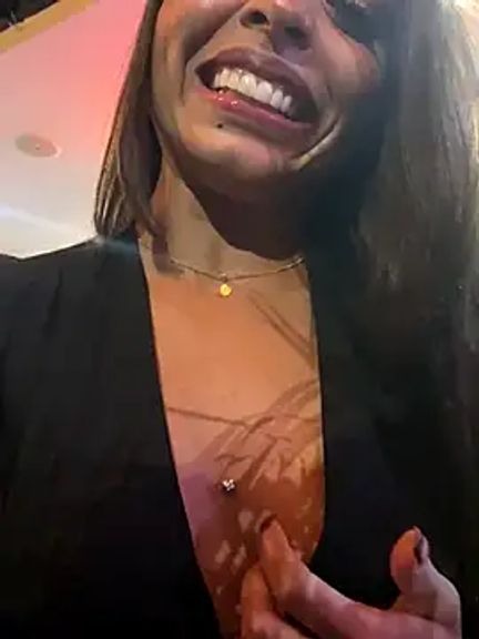 AnnyVega_