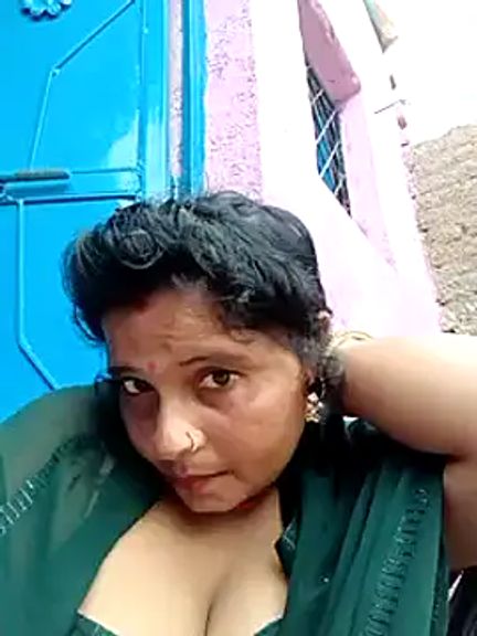 Hot_komal1