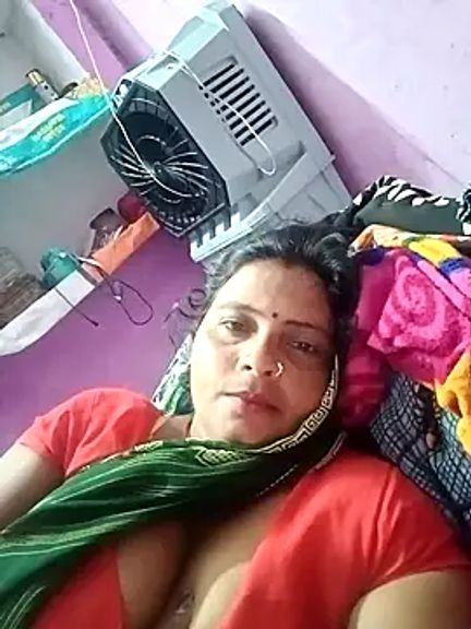 Hot_komal1