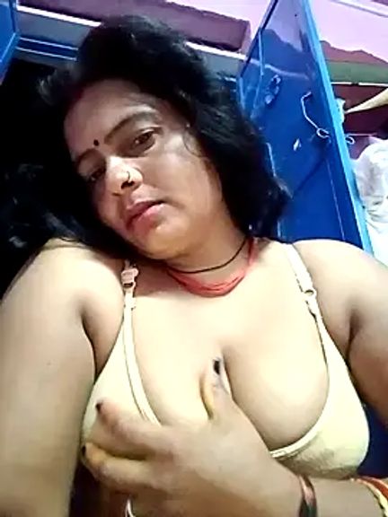Hot_komal1