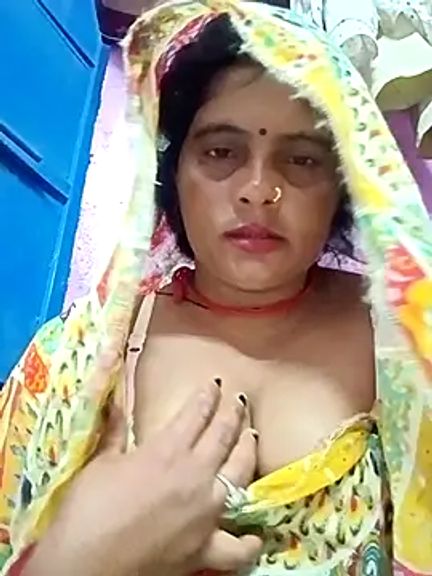 Hot_komal1