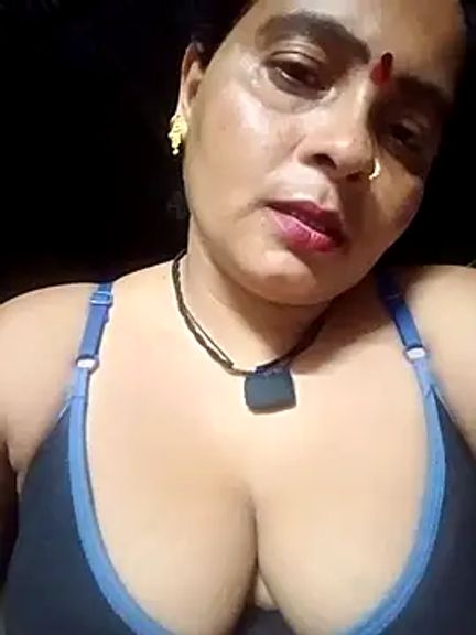 Hot_komal1