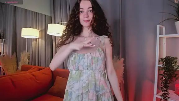 Curly_Moon
