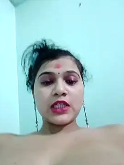 Kavya-Tiwari