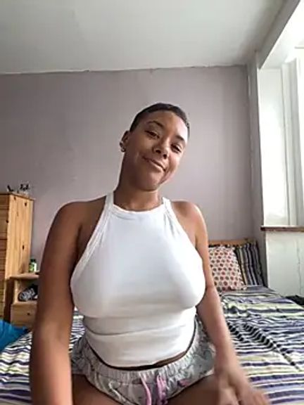 Melia_Rayne