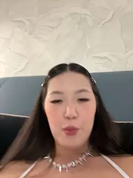Aiko_Yumi