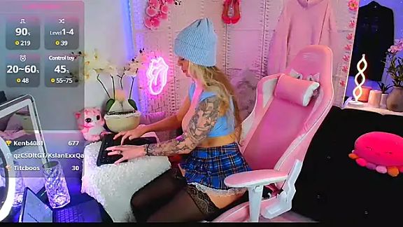 EllieKarrX