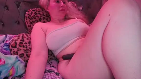TheCougarNextDoor