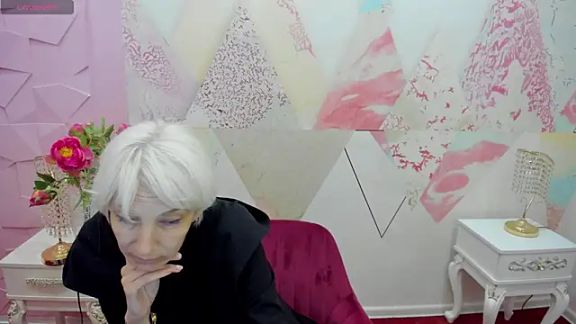 Helga_nensy1