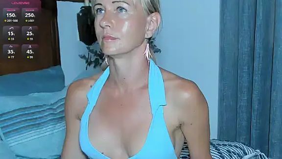 Christine_35