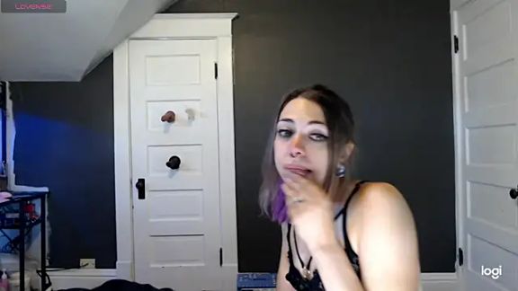 KierBearKisses