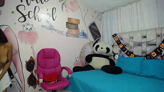 EMMA_SWEETT1