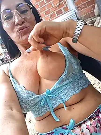 maturexxxnaughty