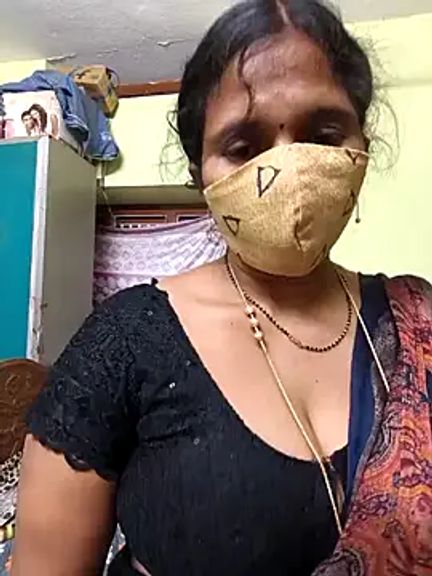 hotladyIndian1