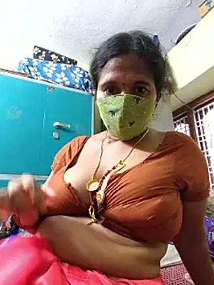 hotladyIndian1