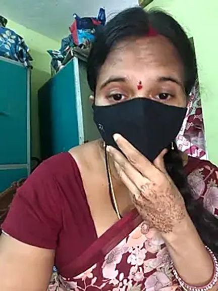 hotladyIndian1