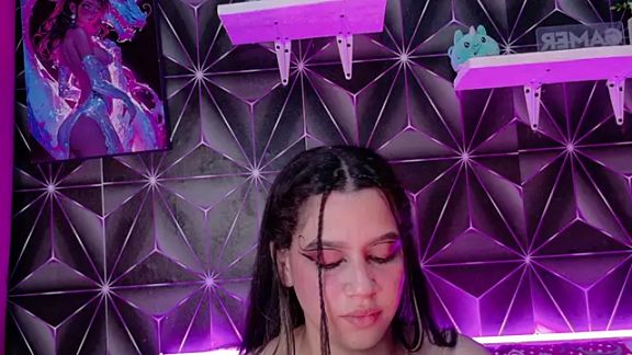 Megan_Luxe