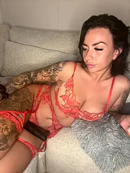 BELLABLACKXUK