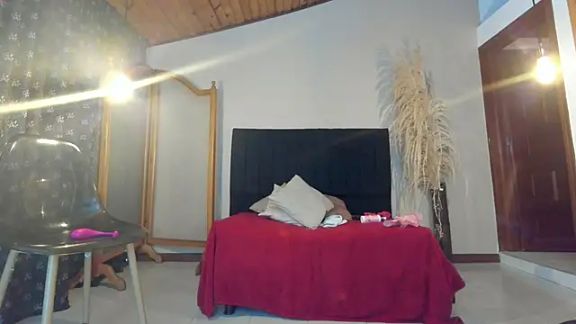 Devil_Sara
